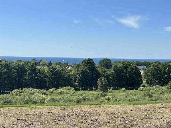 0.98 Acres of Residential Land for Sale in Charlevoix, Michigan