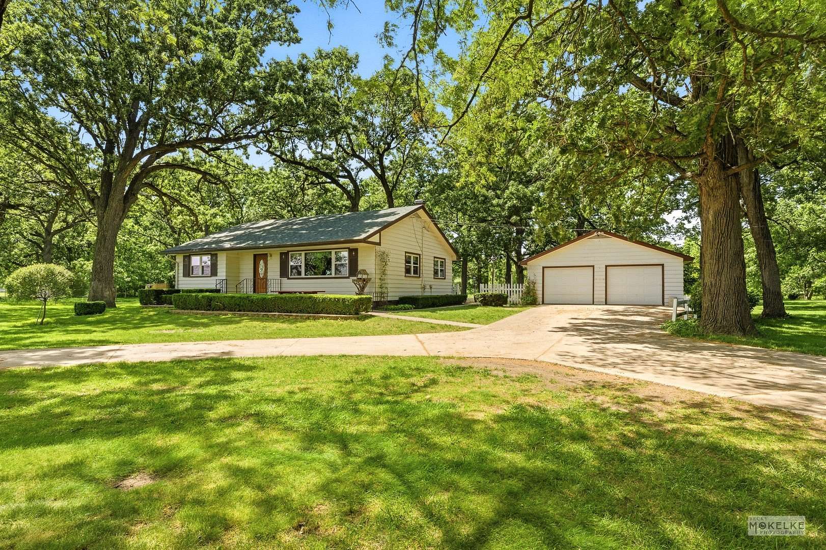 2.6 Acres of Land with Home for Sale in Bristol, Illinois