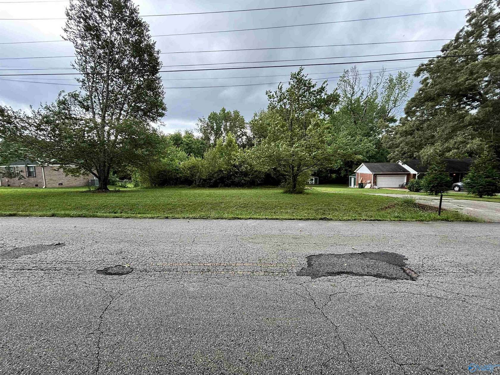 0.42 Acres of Residential Land for Sale in Huntsville, Alabama