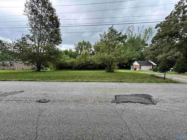 0.42 Acres of Residential Land for Sale in Huntsville, Alabama