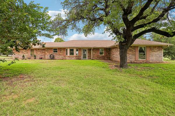 2 Acres of Land with Home for Sale in Boyd, Texas