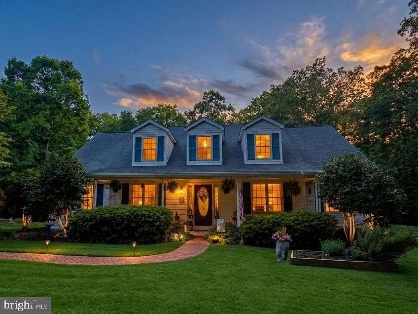 3.5 Acres of Land with Home for Sale in Newburg, Maryland