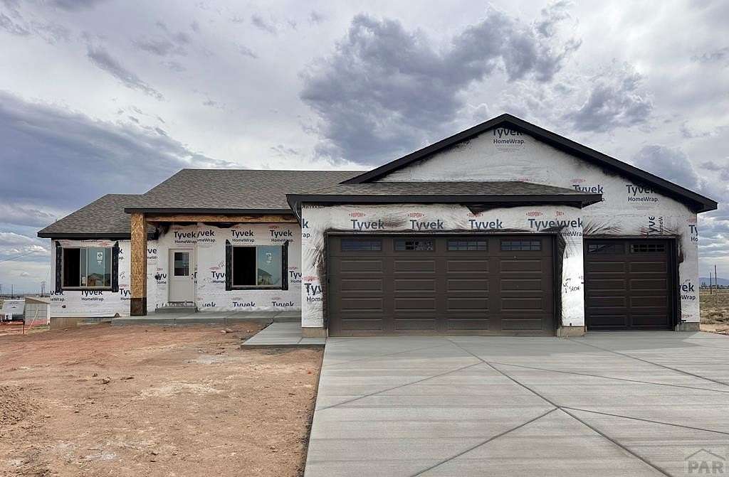 2.2 Acres of Land with Home for Sale in Pueblo West, Colorado