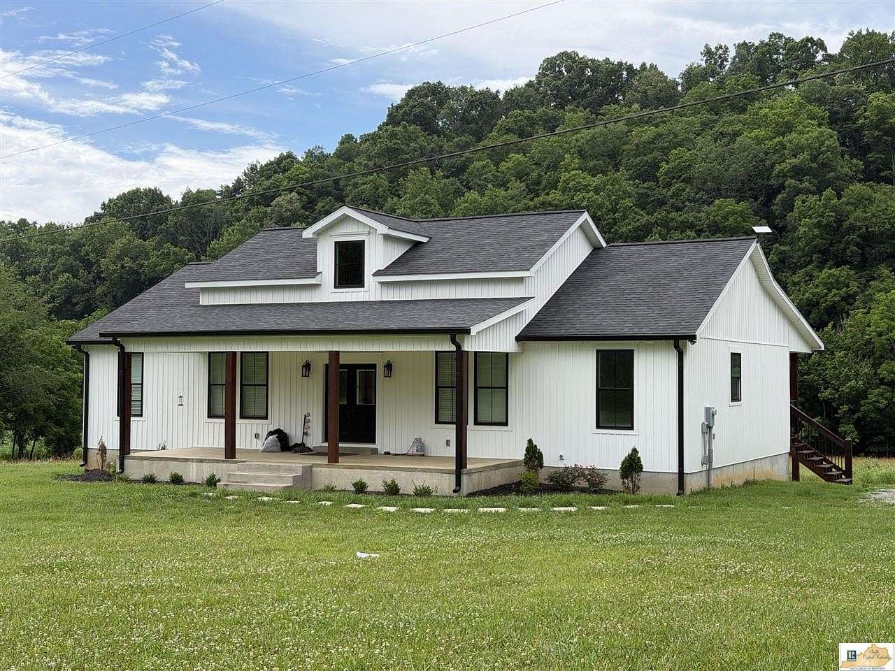 5 Acres of Land with Home for Sale in Burkesville, Kentucky