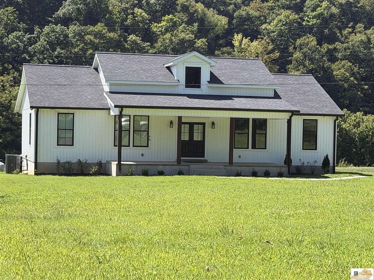 5 Acres of Land with Home for Sale in Burkesville, Kentucky