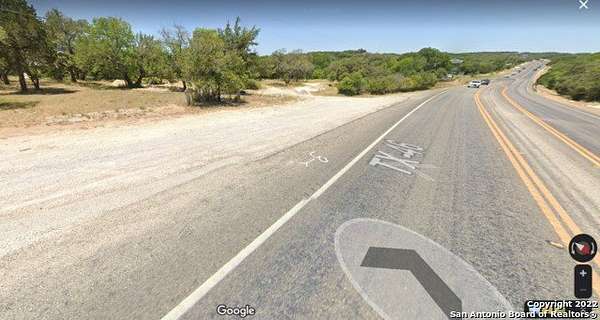 5 Acres of Improved Commercial Land for Sale in Spring Branch, Texas