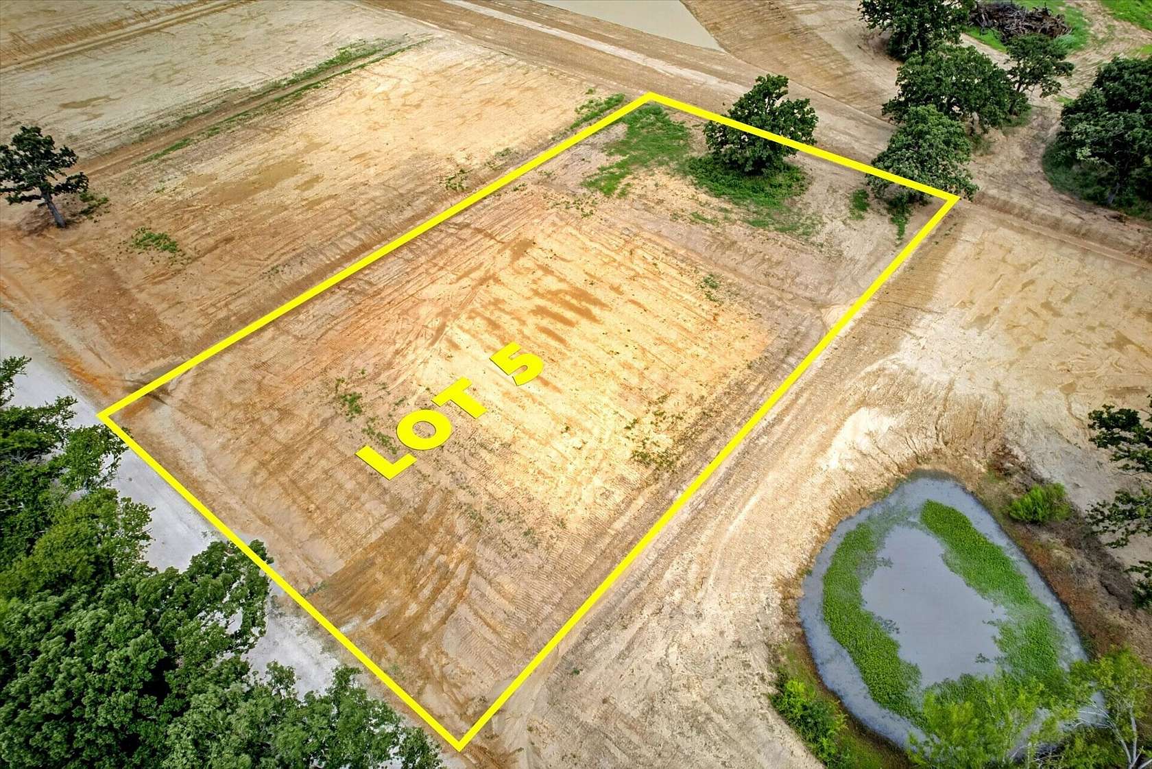 1 Acre of Residential Land for Sale in Whitesboro, Texas