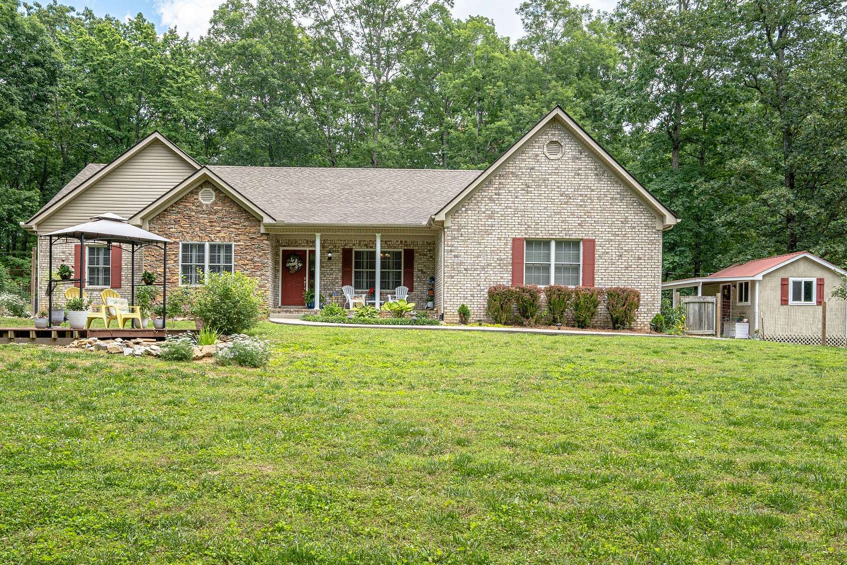 5.63 Acres of Land with Home for Sale in Primm Springs, Tennessee