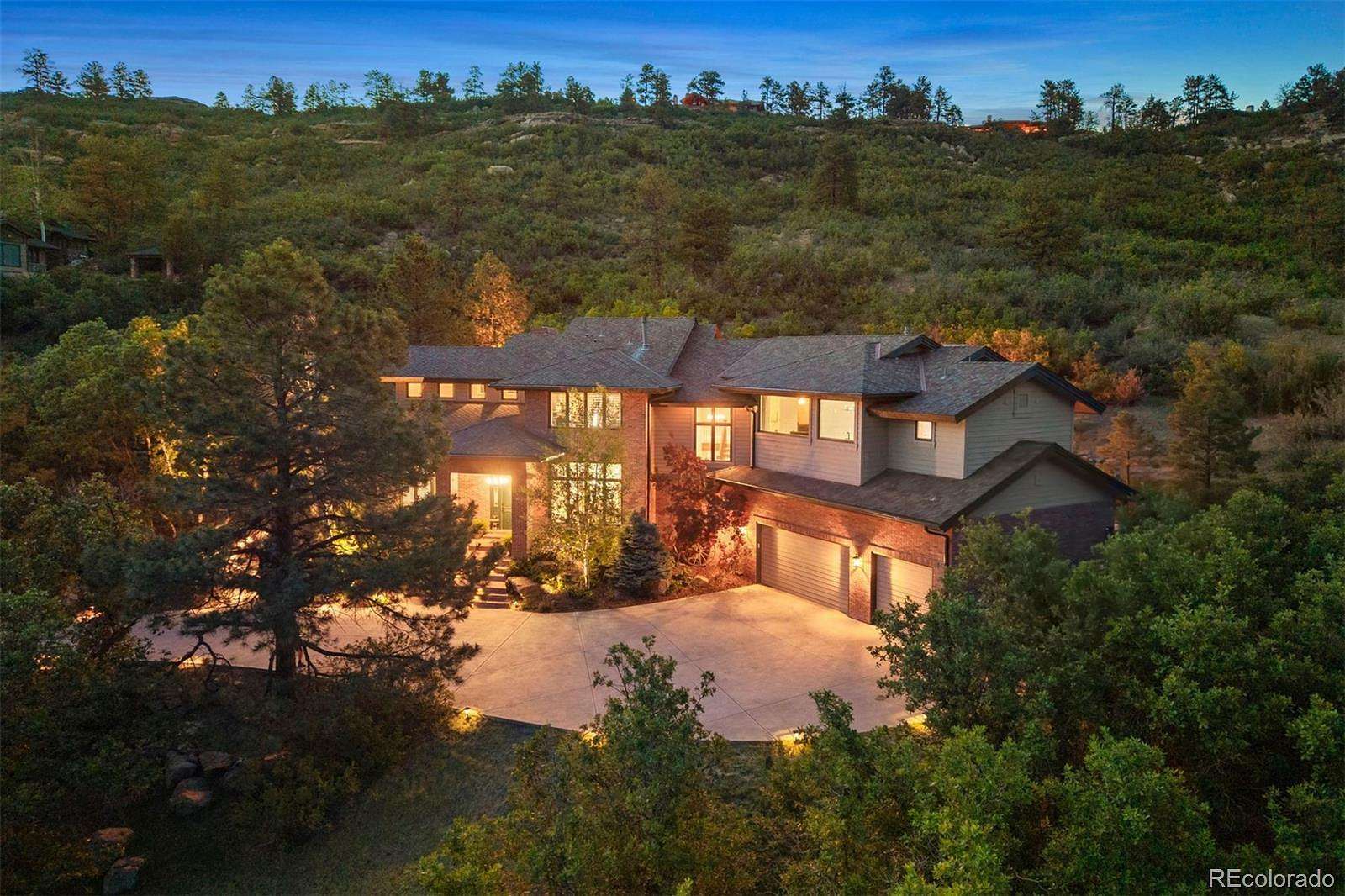 2.3 Acres of Land with Home for Sale in Castle Rock, Colorado
