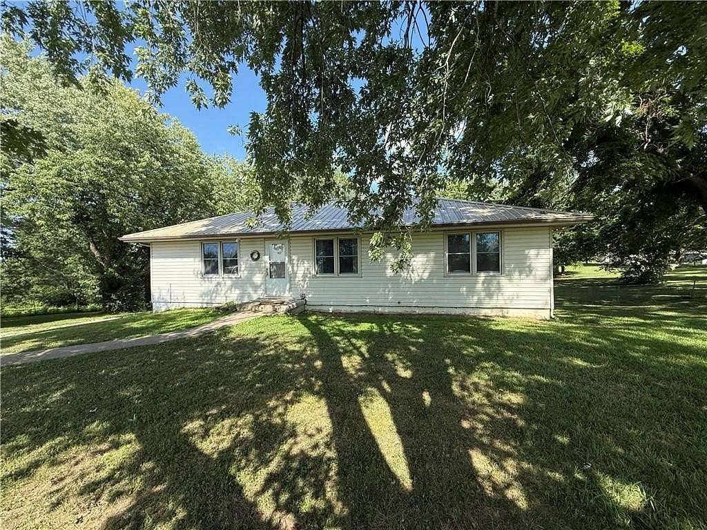 3 Acres of Land with Home for Sale in Smithville, Missouri