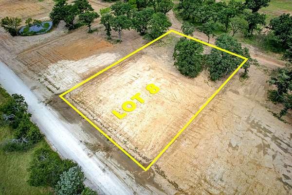 1 Acre of Residential Land for Sale in Whitesboro, Texas