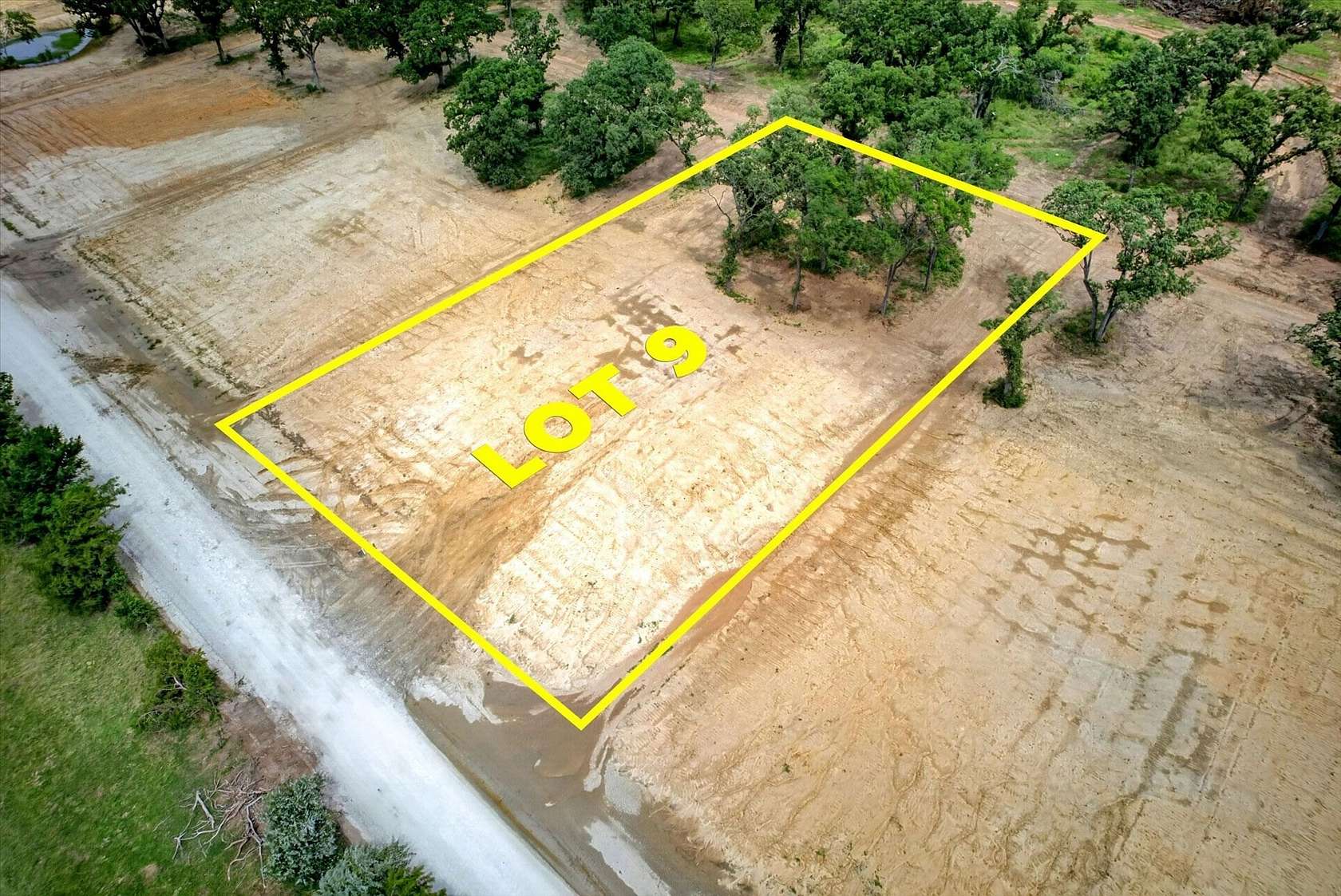 1 Acre of Residential Land for Sale in Whitesboro, Texas