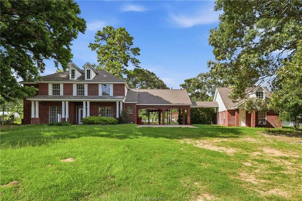 21.1 Acres of Land with Home for Sale in Anderson, Texas