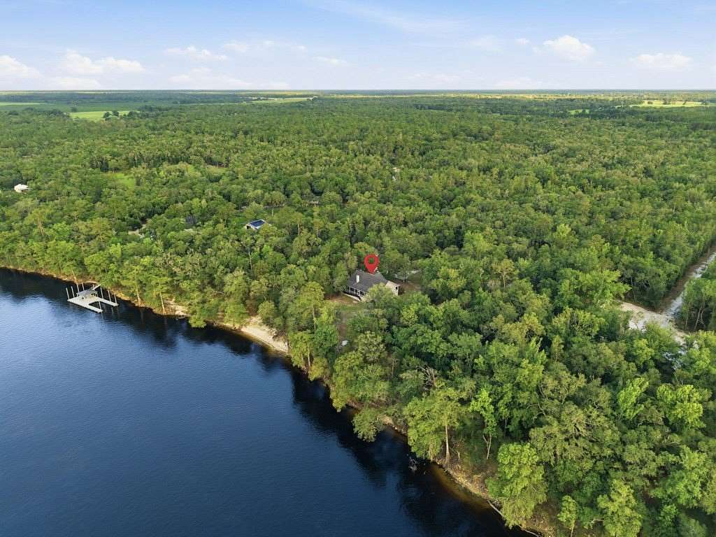 6 Acres of Land with Home for Sale in Bell, Florida