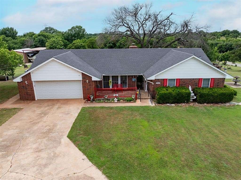 2.36 Acres of Land with Home for Sale in Oklahoma City, Oklahoma