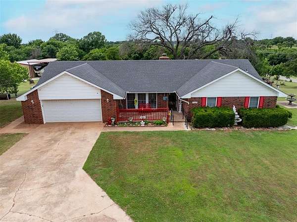 2.36 Acres of Land with Home for Sale in Oklahoma City, Oklahoma