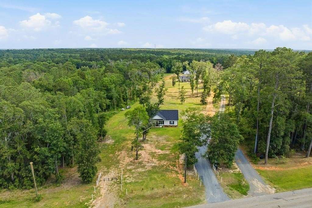 2 Acres of Land with Home for Sale in Thomasville, Georgia