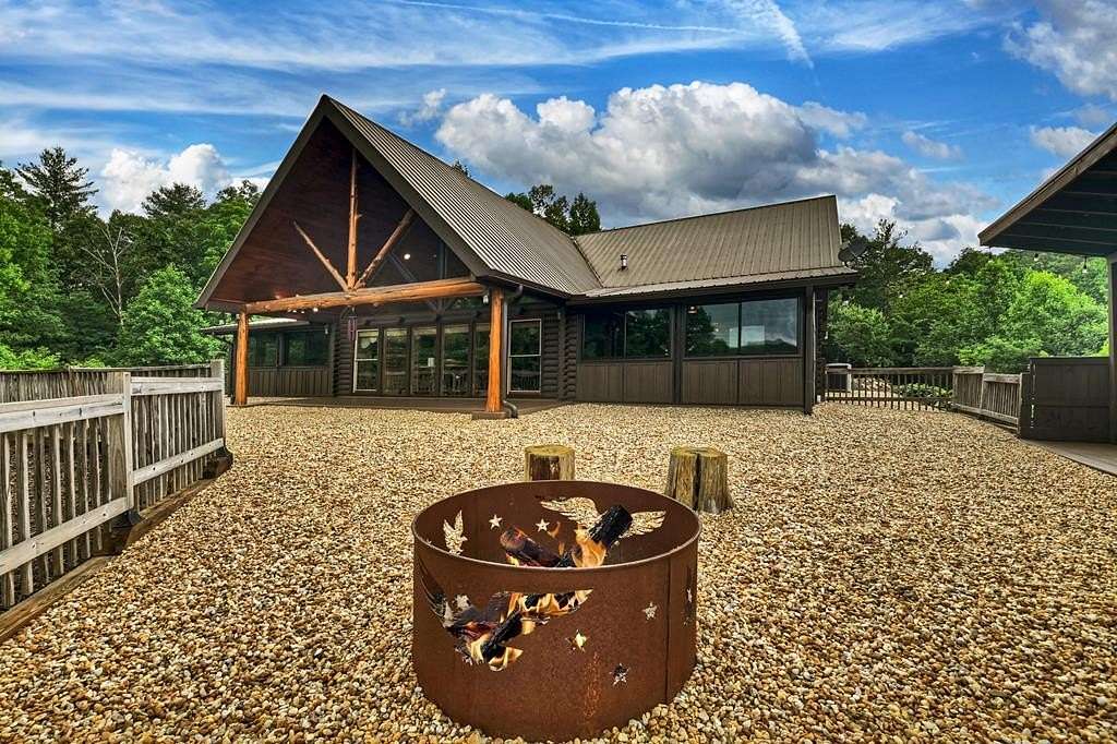 3 Acres of Land with Home for Sale in Mineral Bluff, Georgia