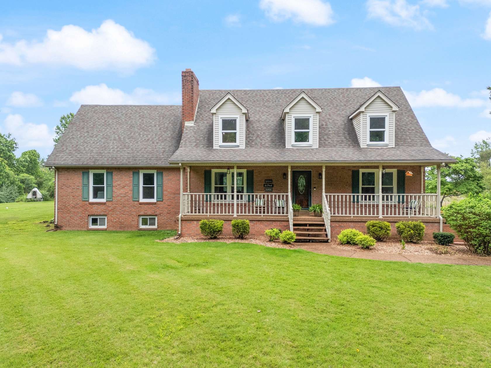 6.39 Acres of Land with Home for Sale in Fairview, Tennessee