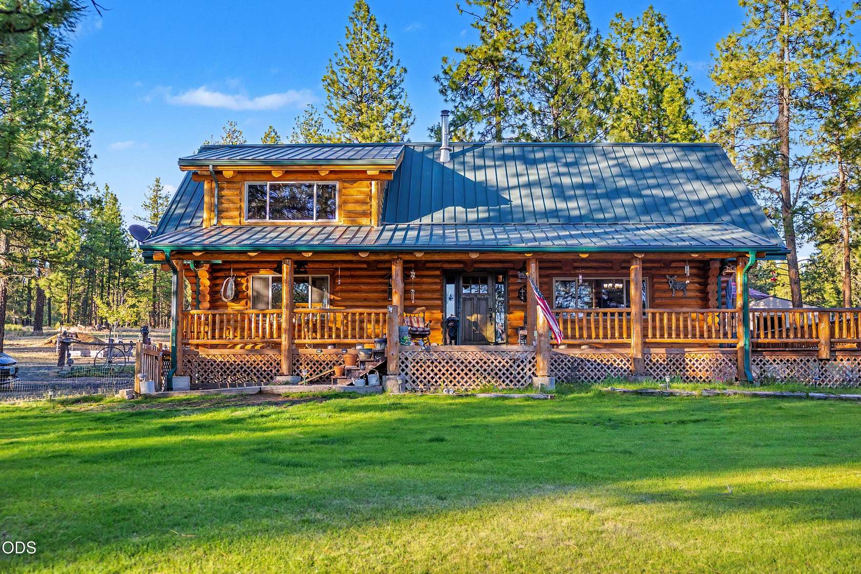 38.8 Acres of Land with Home for Sale in Bonanza, Oregon