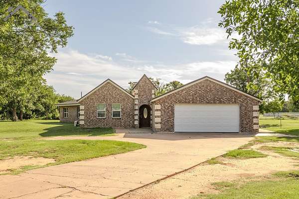2.45 Acres of Land with Home for Sale in Wichita Falls, Texas