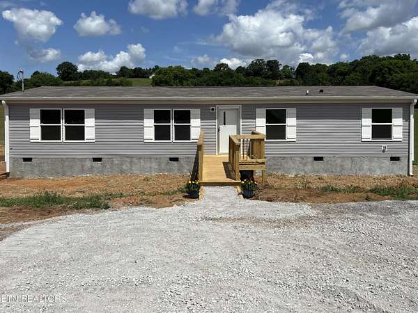 2 Acres of Land with Home for Sale in Madisonville, Tennessee
