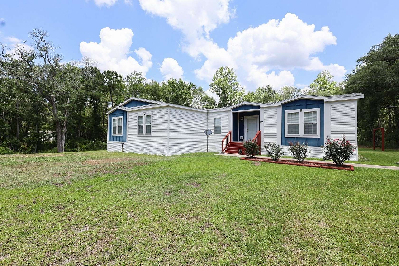 2 Acres of Land with Home for Sale in Midway, Florida
