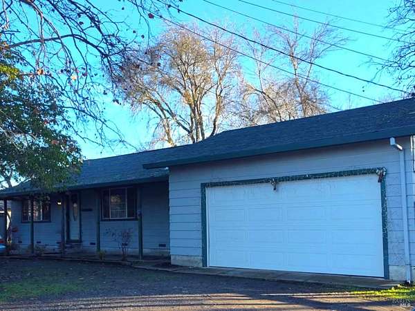 4.15 Acres of Land with Home for Sale in Santa Rosa, California