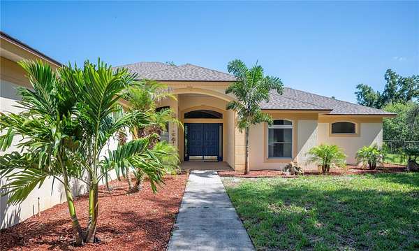 5.43 Acres of Land with Home for Sale in Lakeland, Florida