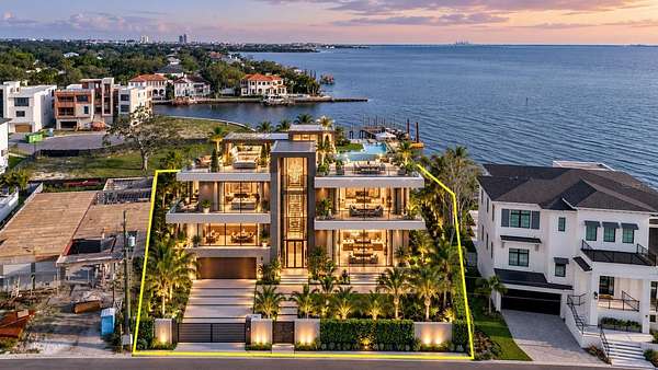 0.57 Acres of Residential Land for Sale in Tampa, Florida