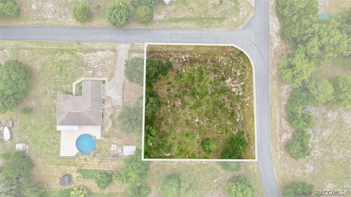 0.32 Acres of Residential Land for Sale in Dunnellon, Florida