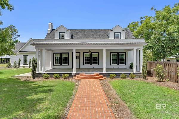 17.2 Acres of Land with Home for Sale in Bay Minette, Alabama