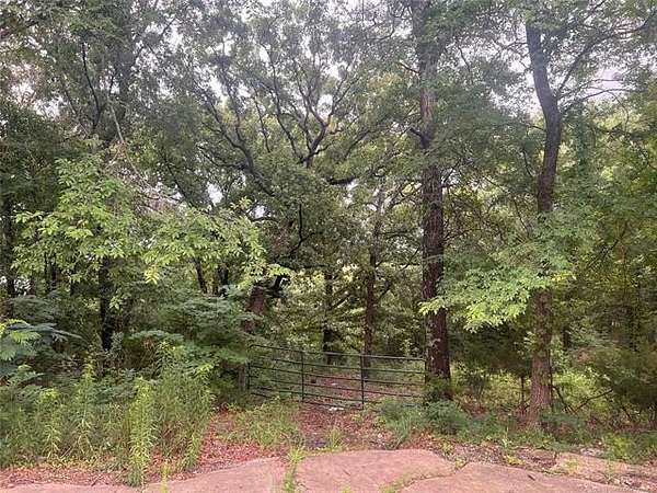 1.31 Acres of Residential Land for Sale in Poteau, Oklahoma