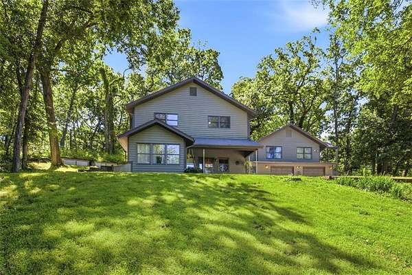 13.4 Acres of Recreational Land with Home for Sale in Oskaloosa, Kansas