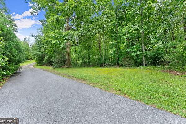 5.32 Acres of Residential Land for Sale in Demorest, Georgia