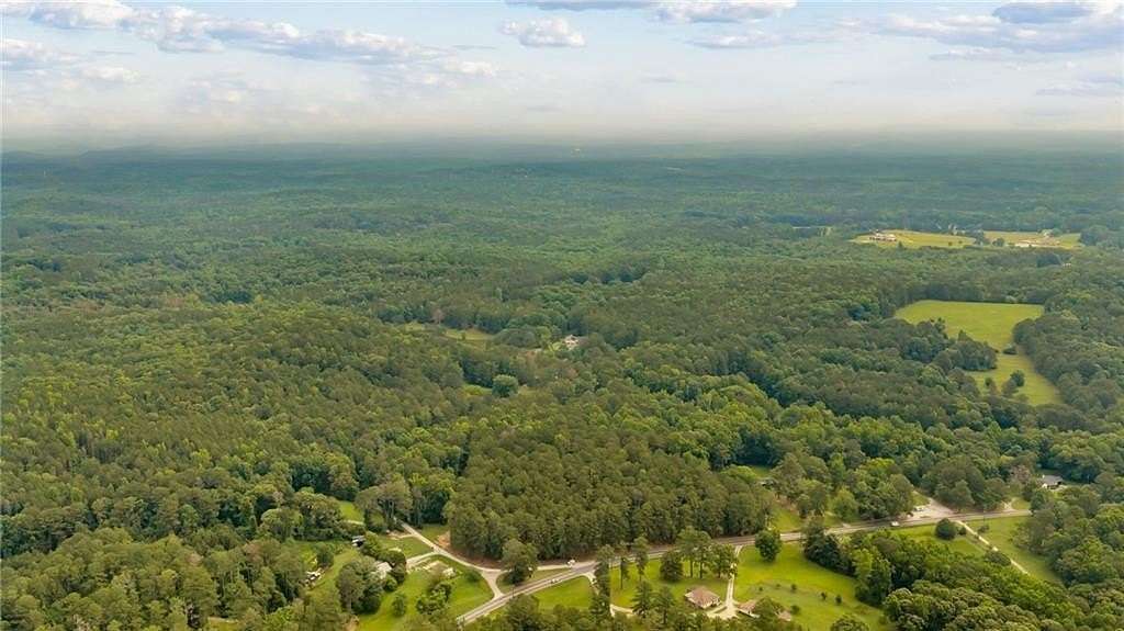 268 Acres of Improved Land for Sale in Chattahoochee Hills, Georgia