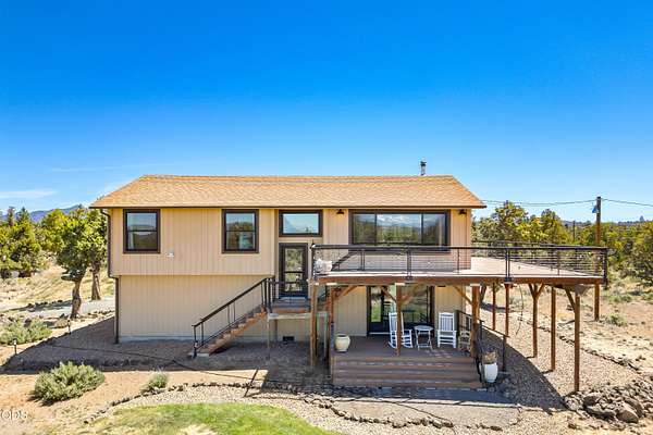4.86 Acres of Land with Home for Sale in Redmond, Oregon