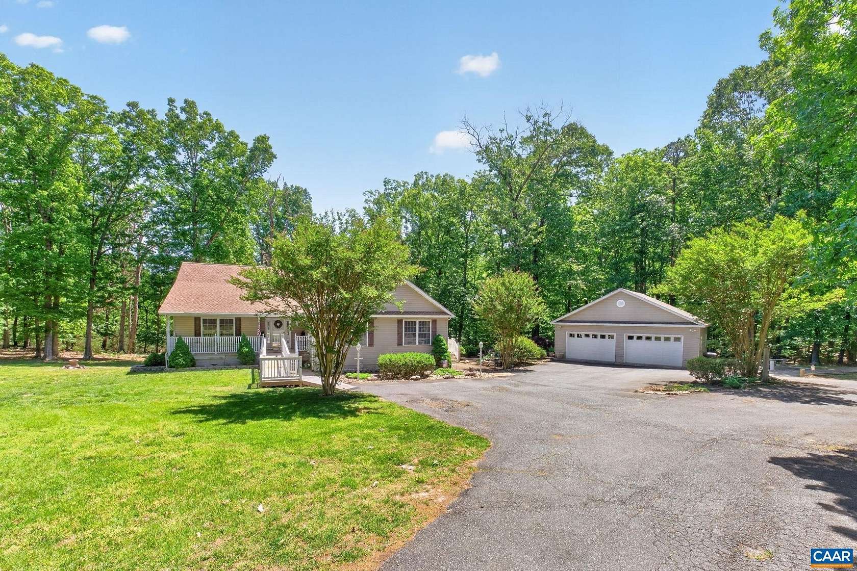 3.28 Acres of Land with Home for Sale in Palmyra, Virginia