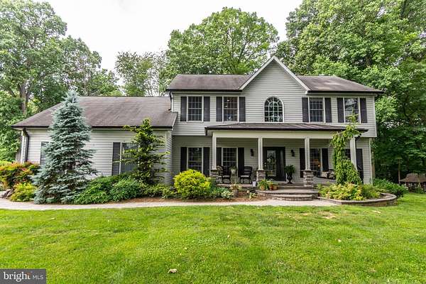 2.5 Acres of Land with Home for Sale in Upperco, Maryland