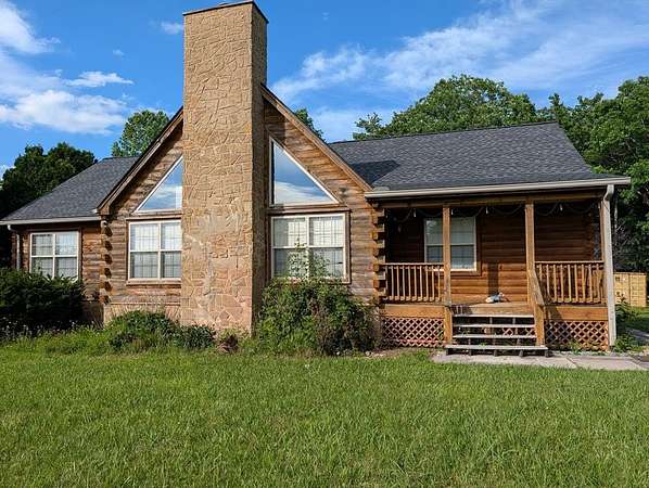 4.49 Acres of Land with Home for Sale in Monterey, Tennessee