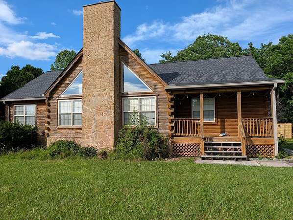 4.49 Acres of Land with Home for Sale in Monterey, Tennessee