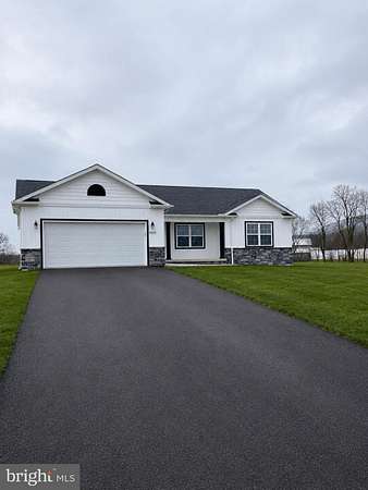 7.32 Acres of Land with Home for Sale in Frederick, Maryland