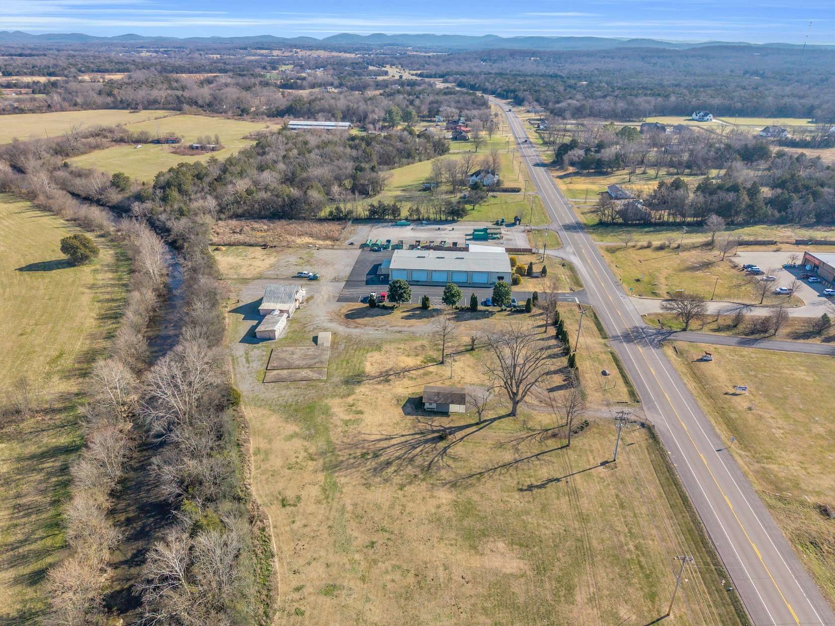 8.7 Acres of Improved Commercial Land for Sale in Lascassas, Tennessee