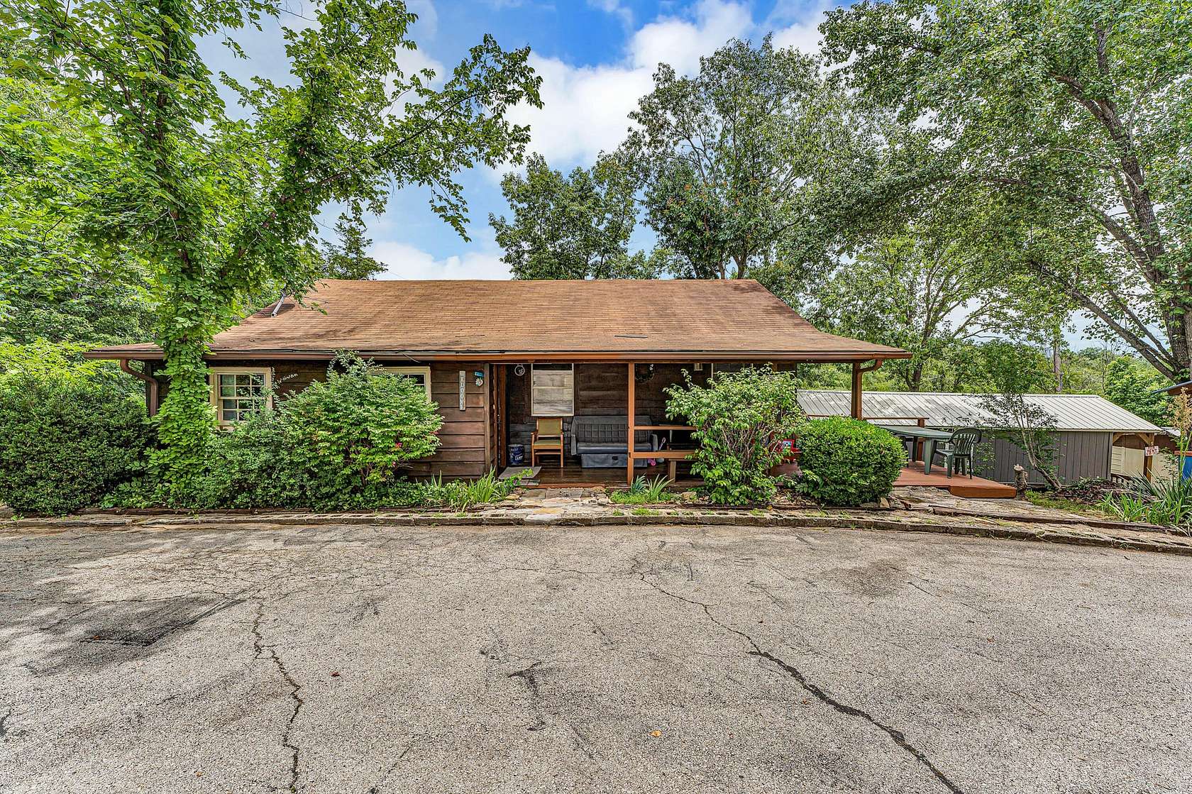 4 Acres of Mixed-Use Land for Sale in Branson, Missouri