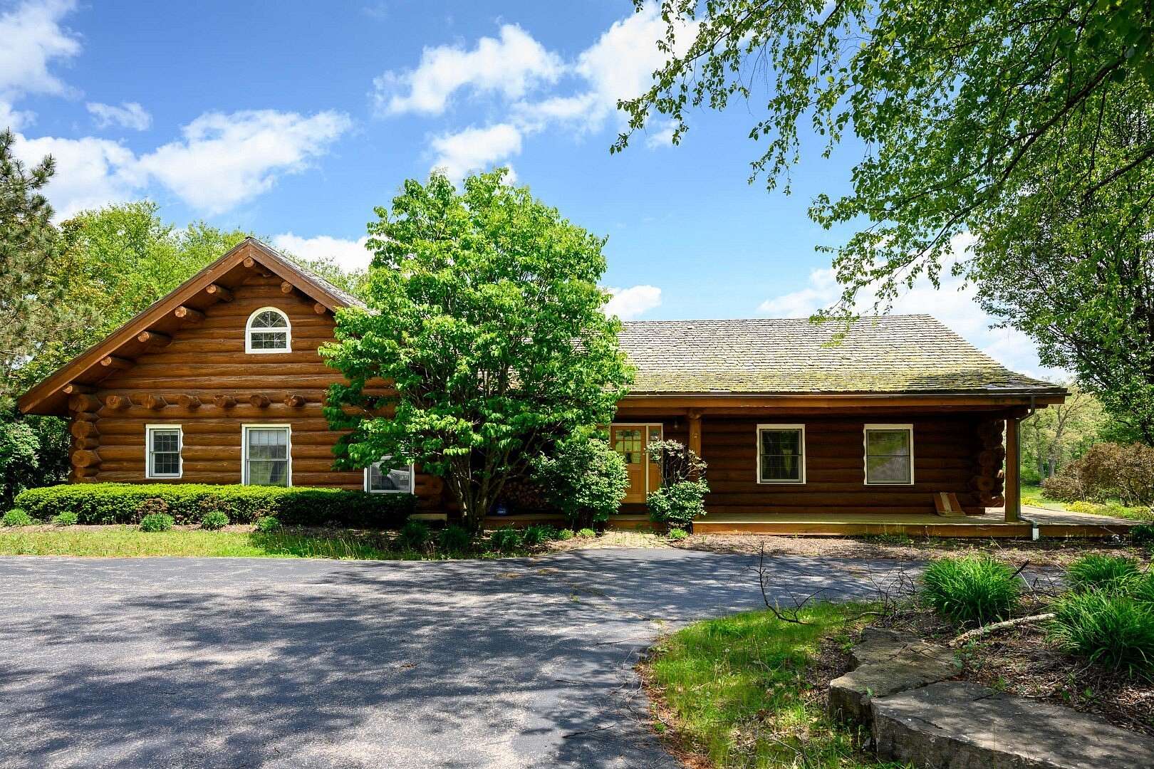 8.1 Acres of Land with Home for Sale in Ringwood, Illinois