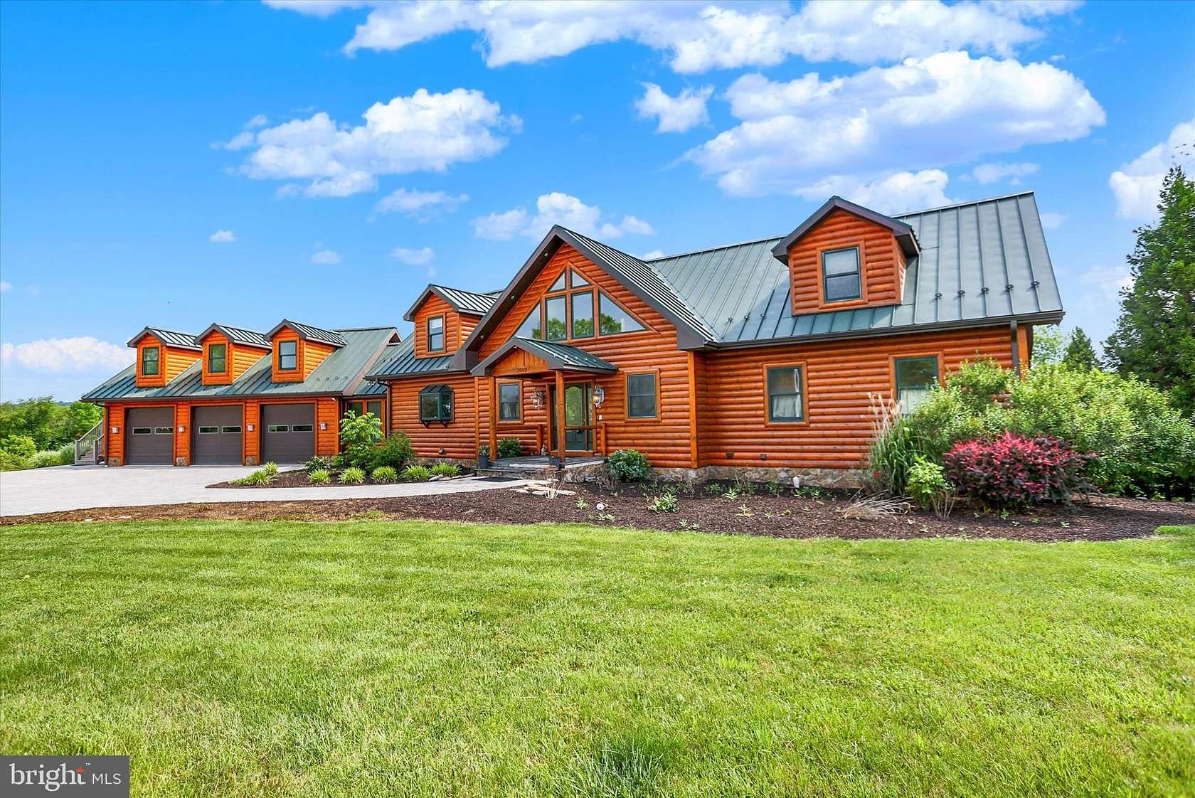 10.1 Acres of Land with Home for Sale in Gettysburg, Pennsylvania
