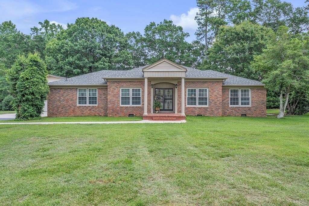 6 Acres of Land with Home for Sale in Abbeville, South Carolina