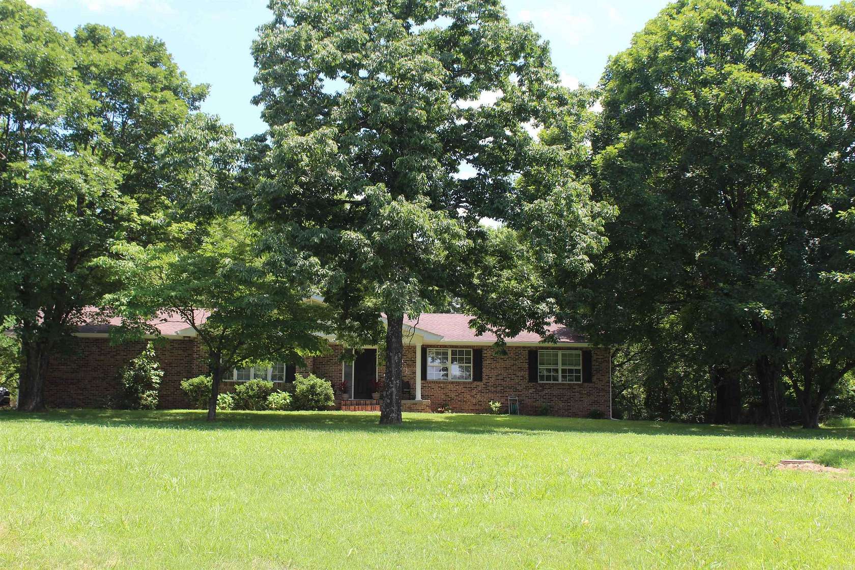 3 Acres of Land with Home for Sale in Flippin, Arkansas