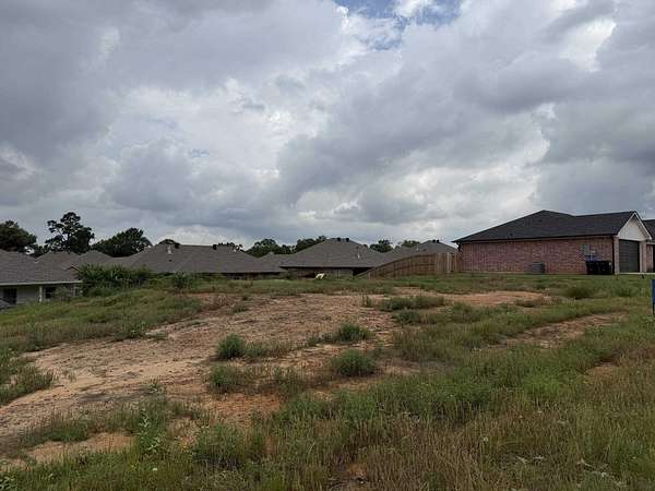 0.39 Acres of Land for Sale in Longview, Texas