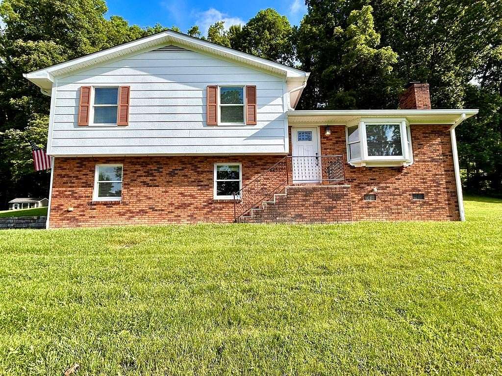 3 Acres of Land with Home for Sale in Pounding Mill, Virginia